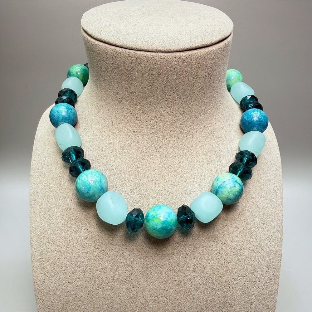 Chunky Blue Ceramic Glass and Crystal Beaded Necklace 15" Summer Statement‎